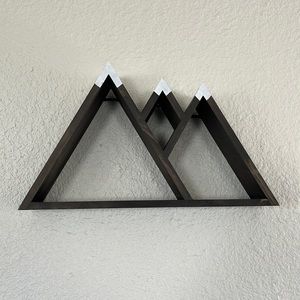 Mountain wall decor shelf